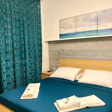 L'Ultima Luna Hotel Termoli Bagian luar foto